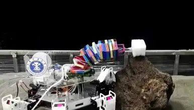 Altı Bacaklı Uzay Madenciliği Robotu Geliştirildi